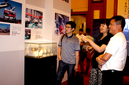 ¡�����������������e��Bչ�^